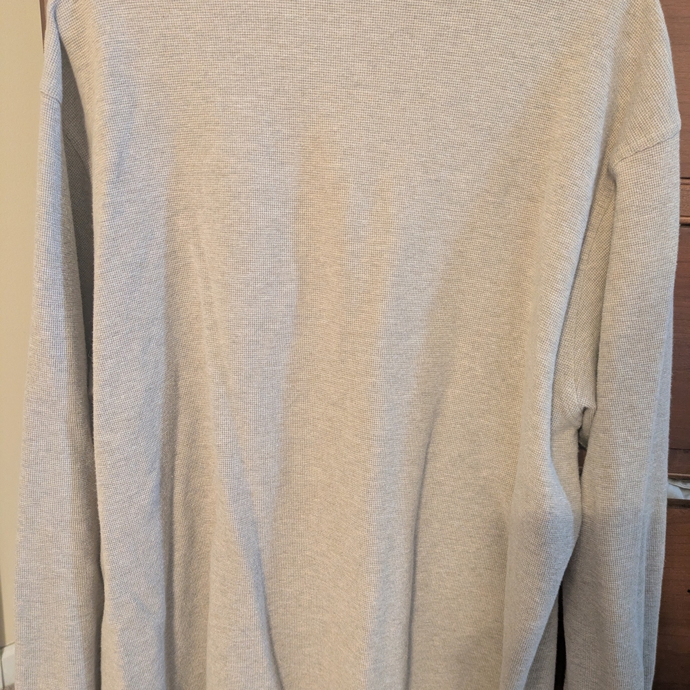 L.L. Bean Men's Beige Henley - Picture 3 of 3